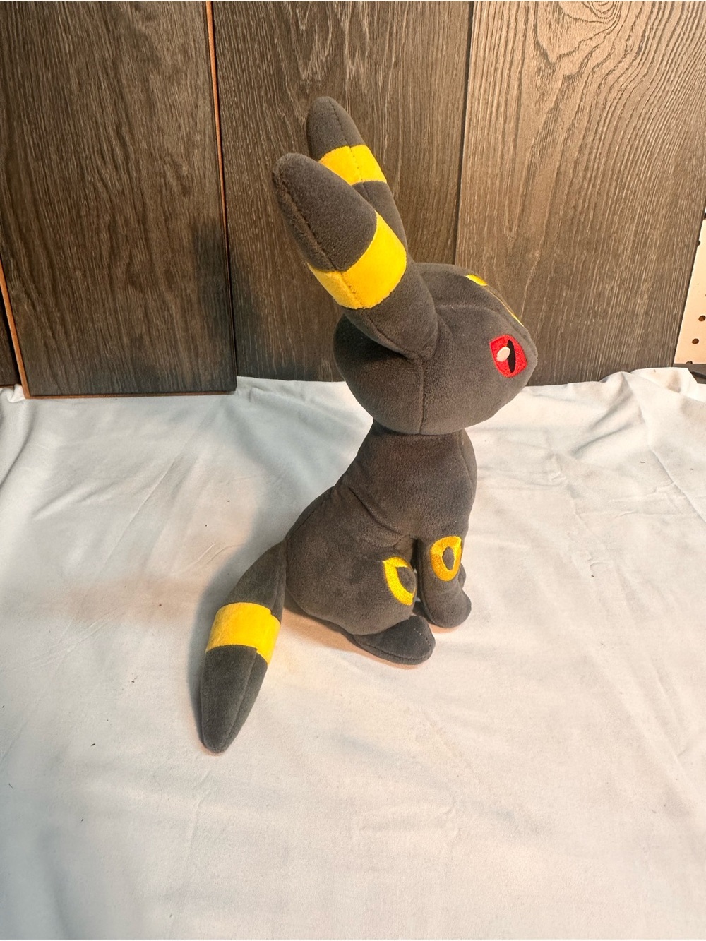 Pokemon Umbreon Plush - Gray, Yellow & Red Soft Toy - Picture 2 of 6